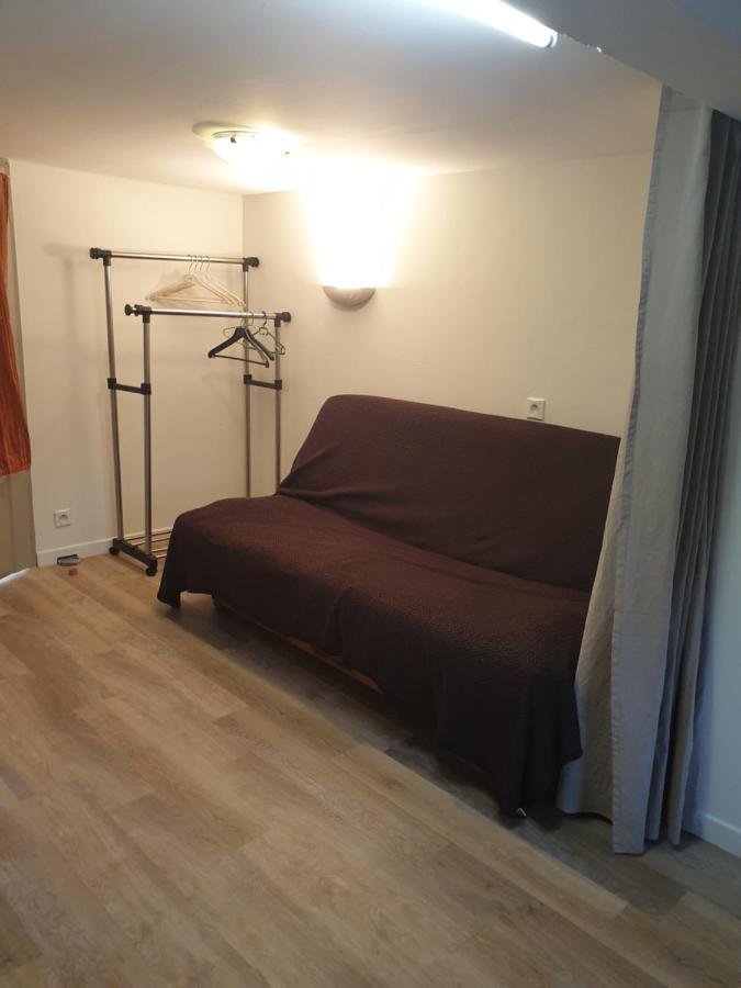 T1 Dans Maison Au Calme Realmont Bagian luar foto